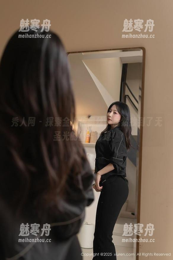 秀人网-金小依 秀人网 - 探索金小依黑丝,居然找到了无圣光的图片奇迹!