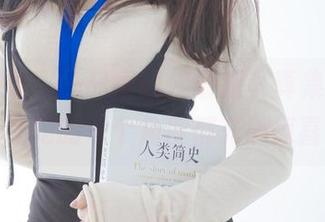 紧急企划 - 一只喵喵梓最新写真集，透明感让她的每个角度都充满惊喜！