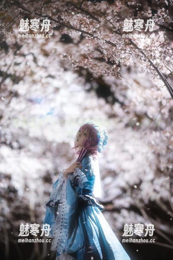想看花柒Hana的帕秋莉睡衣？图库资源可别错过！
