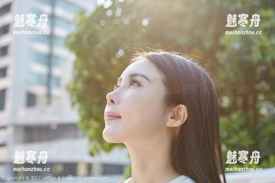 蜜桃社-梦乃Mandy 蜜桃社 - 厨娘梦乃Mandy:私拍背后那些鲜为人知的滋味