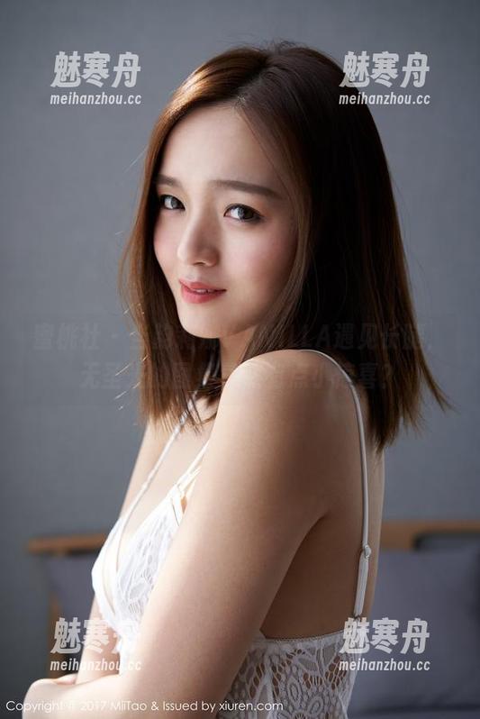 蜜桃社-韵莉娜VANILLA 蜜桃社 - 当韵莉娜VANILLA遇见长腿,无圣光的图集竟然有点小惊喜?