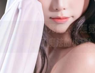 观看蜜汁猫裘的女仆死库水，感觉自己也是一只被施了魔法的小猫！