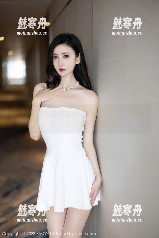 语画界 - 无圣光天台上的绯月樱：她的图集比任何美图软件都真实！