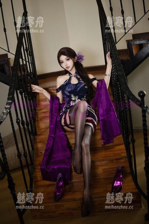 过期米线线喵 过期米线线喵内衣写真合集:这光线和影子,怎么这么容易让人想歪?