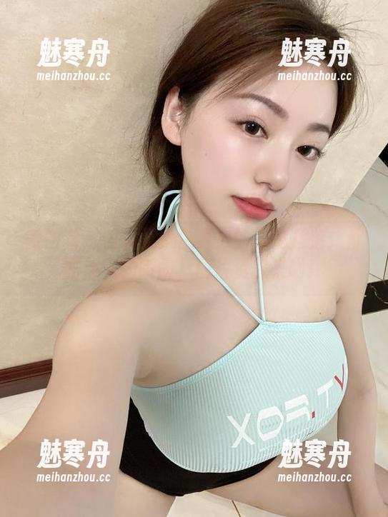 雪怡妹纸 微密圈 - 雪怡妹纸白衬衫的隐秘角落:那些动人的瞬间,图片资源来啦!