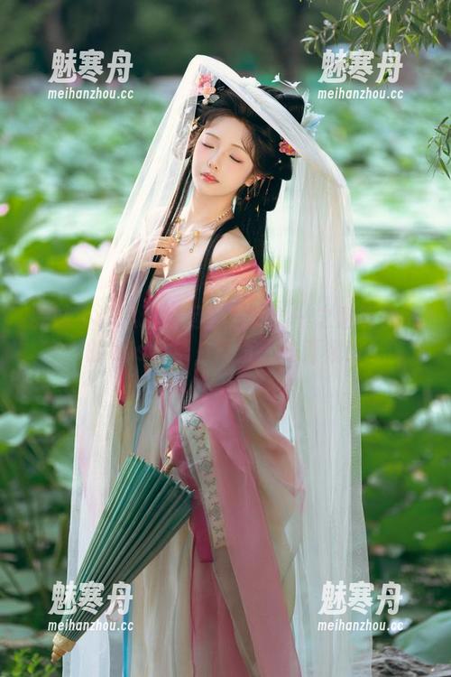 雯妹不讲道理 雯妹不讲道理的蔚蓝档案:一之濑明日奈的cos合集,简直无法直视!