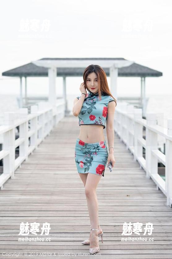 魅妍社-杨漫妮 魅妍社 - 教室福利大放送:杨漫妮的作品,透着点儿叛逆的气息!