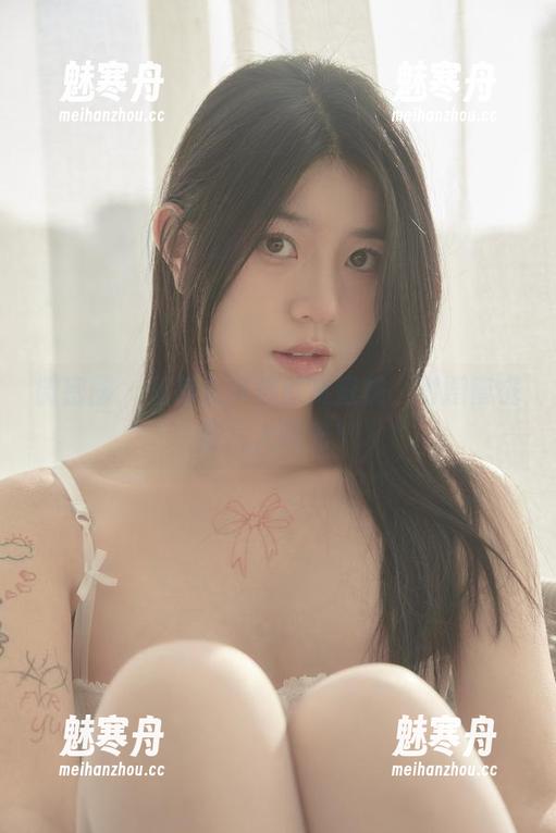 鱼神鱼 微密圈 - 鱼神鱼带你欣赏蜜桃,附赠蜜桃图片大曝光!